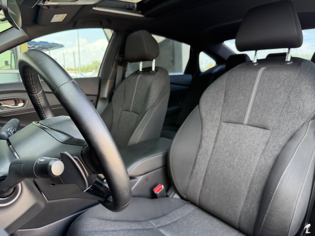 Used 2024 Honda Accord Sport image 31