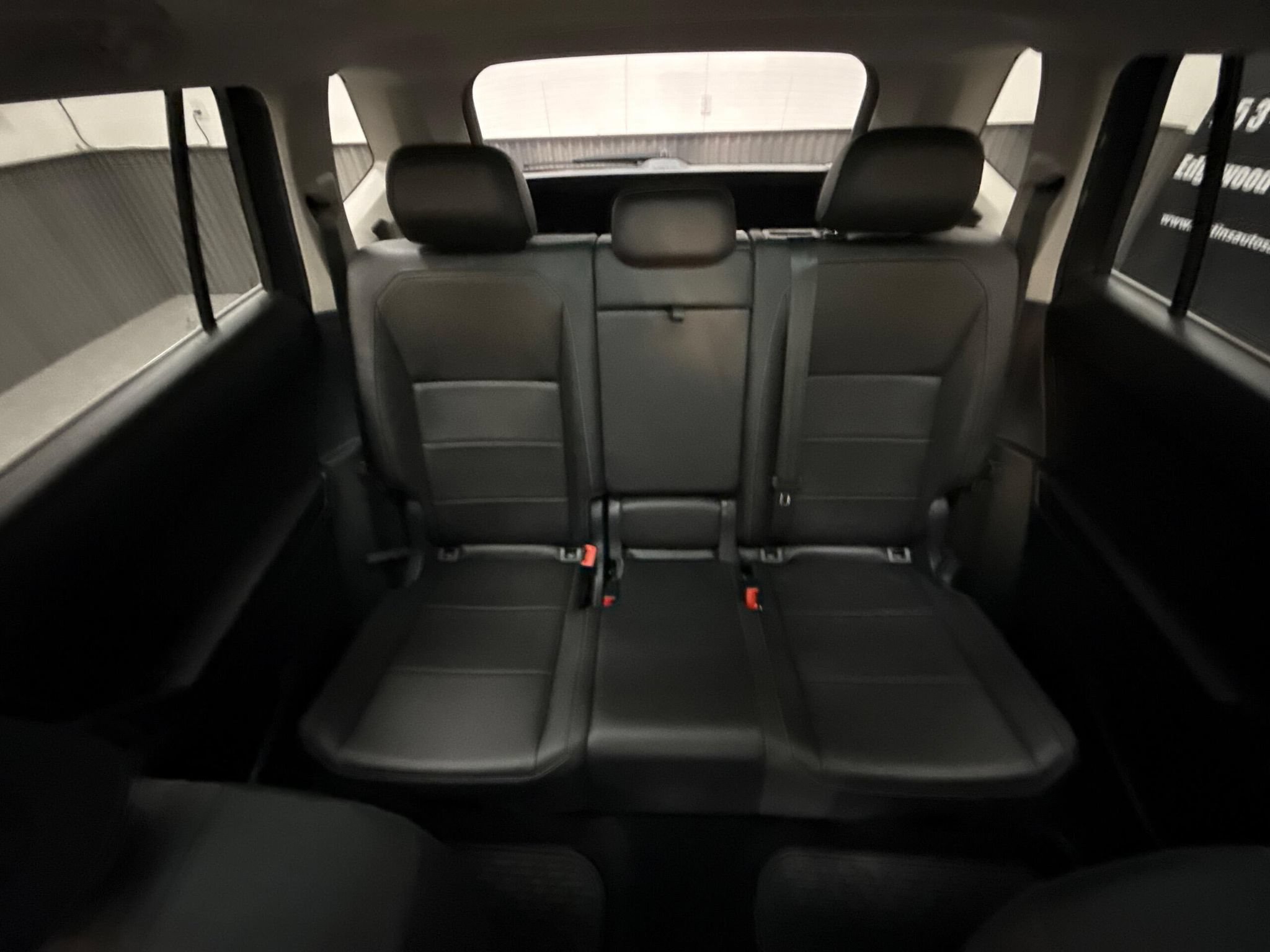 Used 2019 Volkswagen Tiguan SEL AWD/4WD image 26