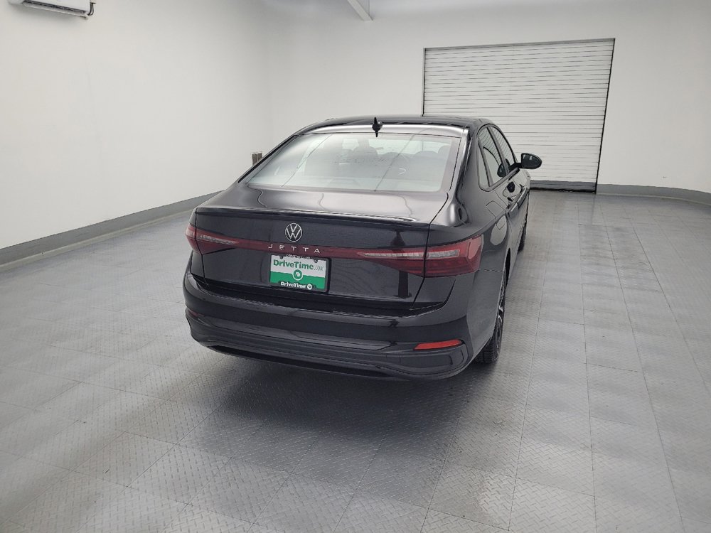 Used 2025 Volkswagen Jetta Sport FWD image 7