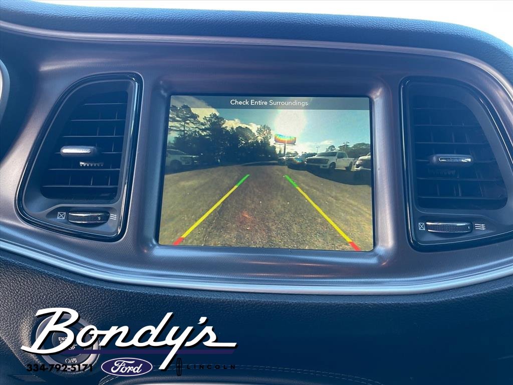 Used 2019 Dodge Challenger SXT w/ Plus Package image 6