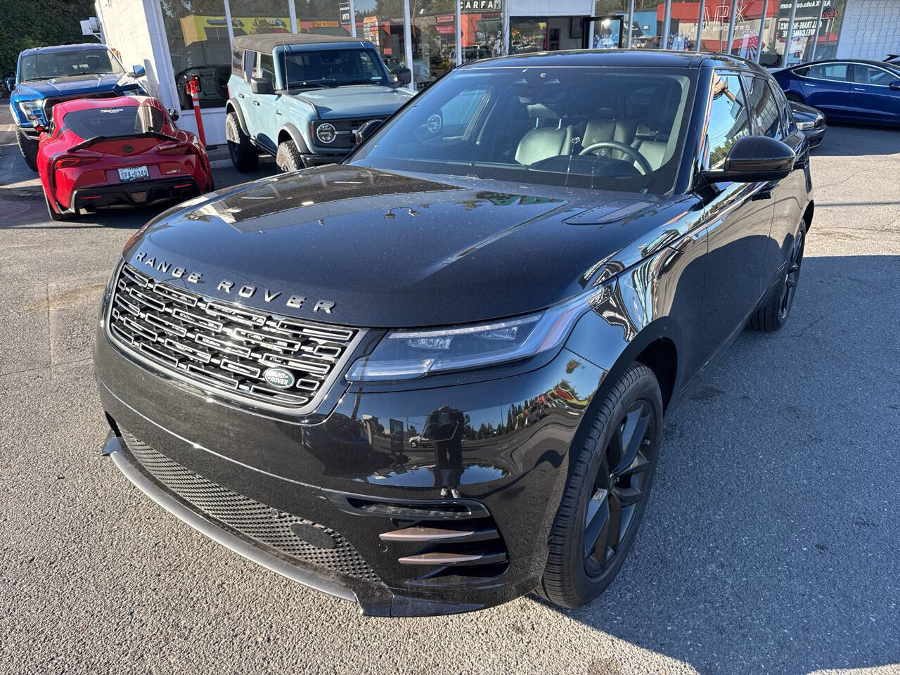 Used 2024 Land Rover Range Rover Velar Dynamic SE