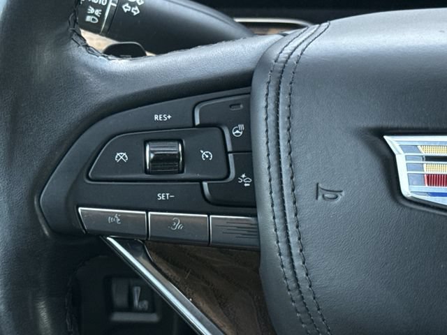 Certified 2022 Cadillac Escalade Premium Luxury Platinum w/ Heavy-Duty Trailer Package AWD/4WD image 16