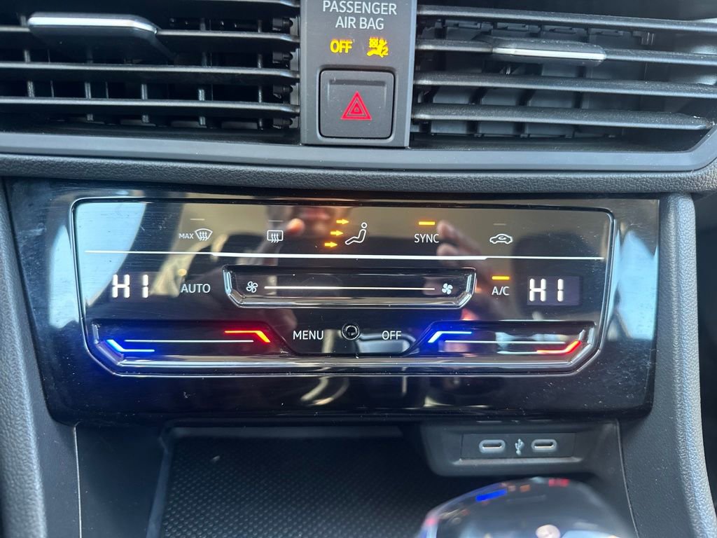 Used 2025 Volkswagen Jetta S image 16