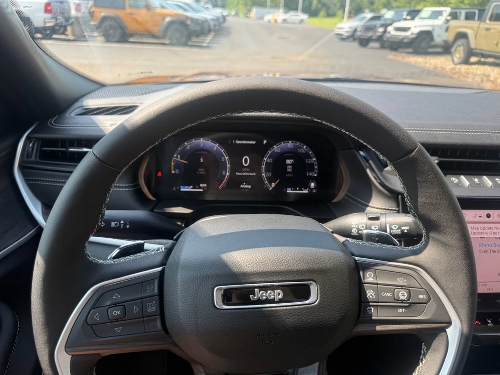 New 2026 Jeep Grand Cherokee L Limited AWD/4WD image 22