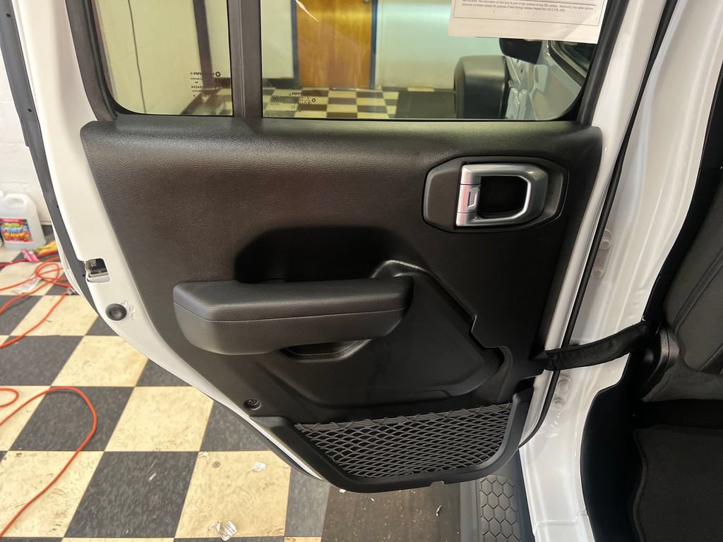 Used 2023 Jeep Wrangler Unlimited Sport AWD/4WD image 37