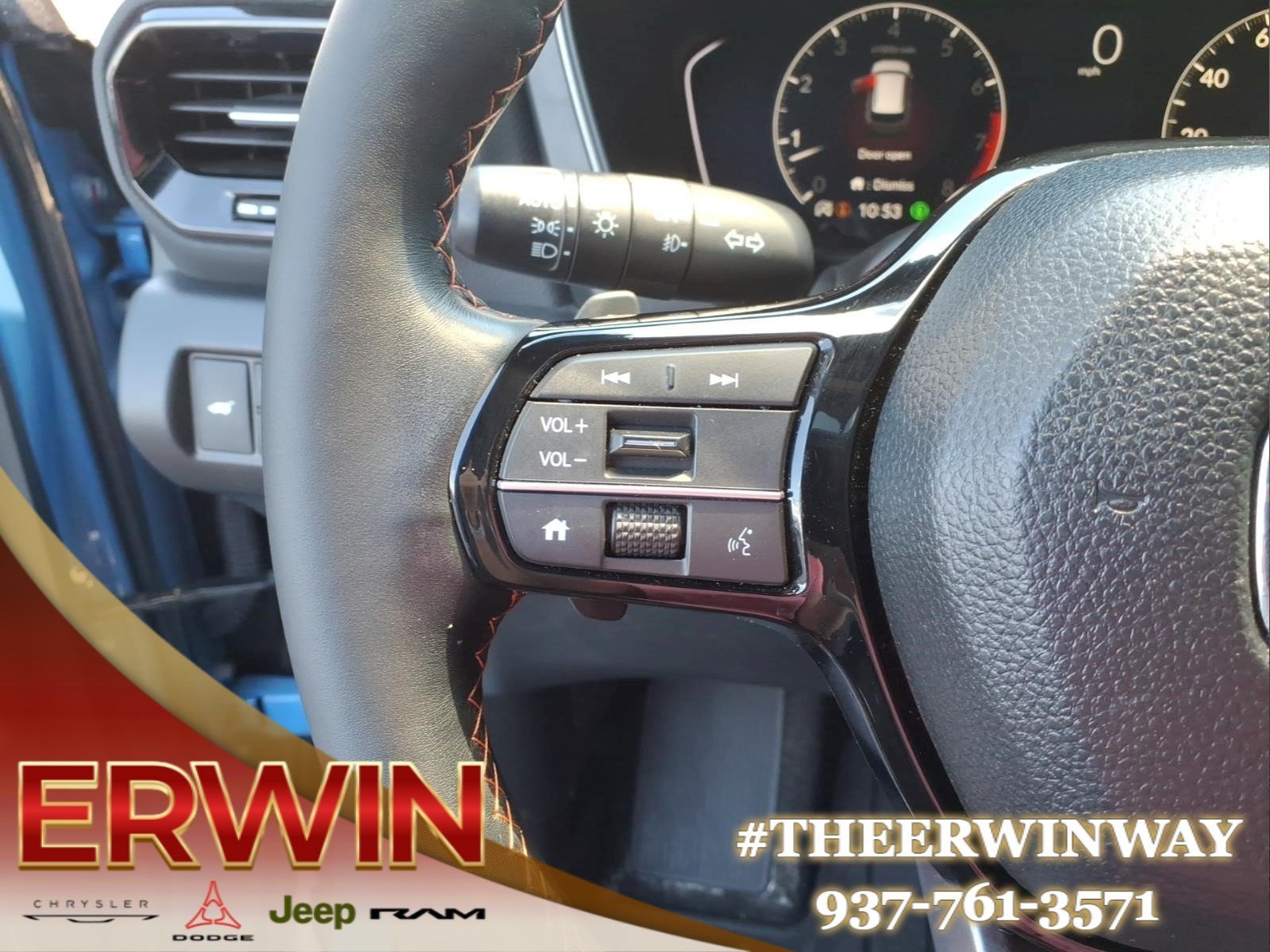 Used 2025 Honda Pilot TrailSport image 18