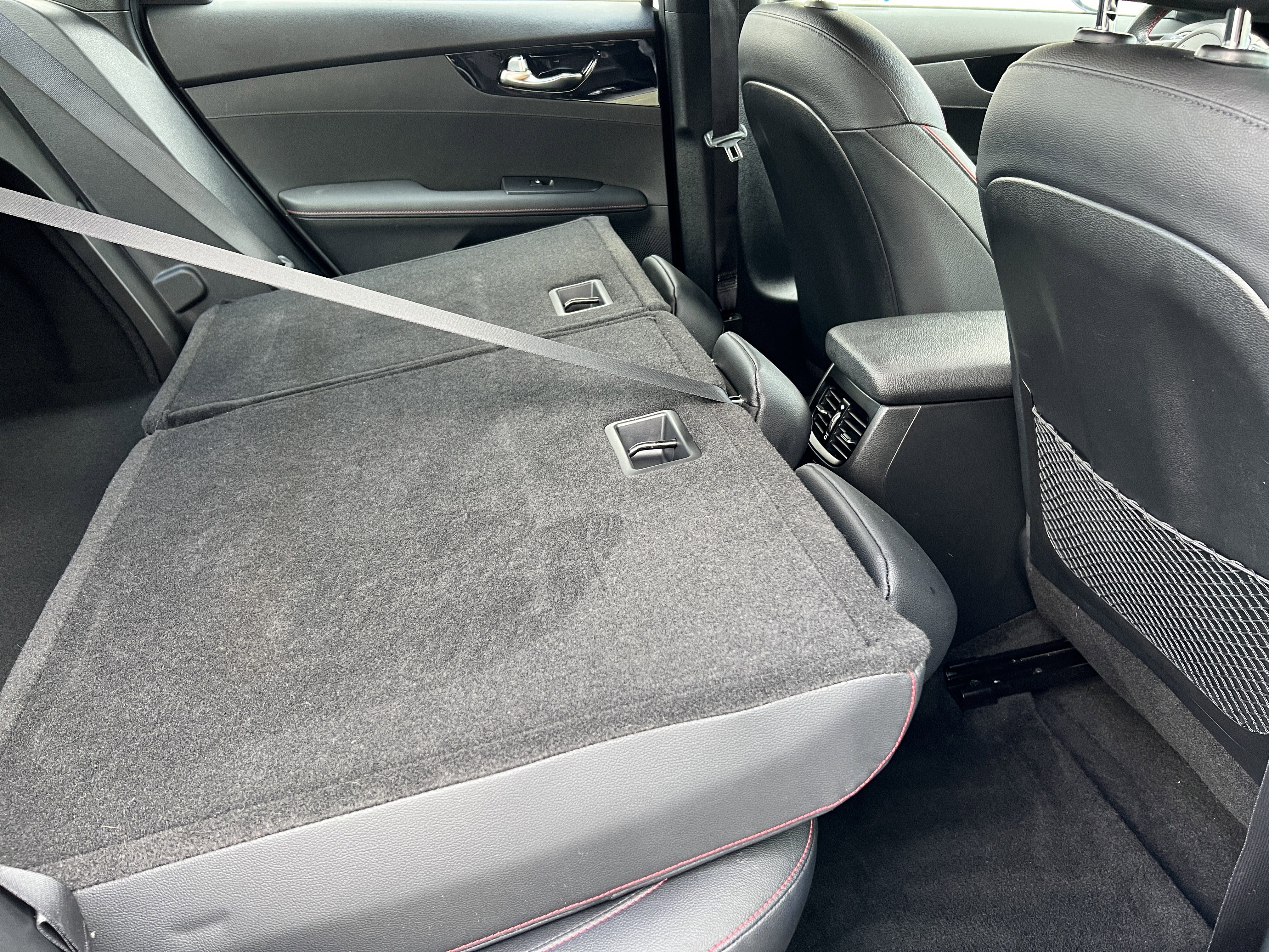 Used 2022 Kia Forte GT w/ GT Technology Package FWD image 23