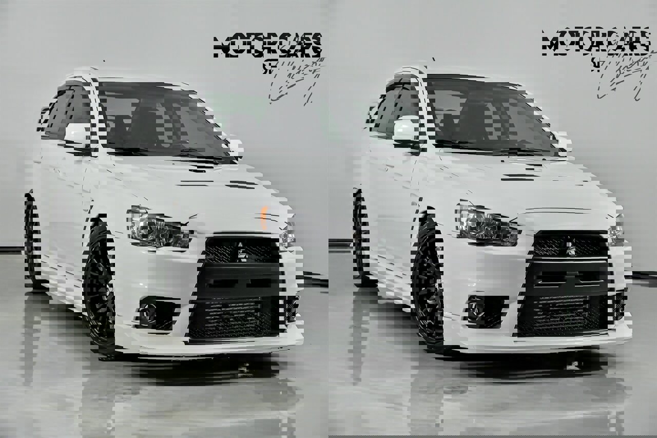 Used 2014 Mitsubishi Lancer Evolution GSR image 1