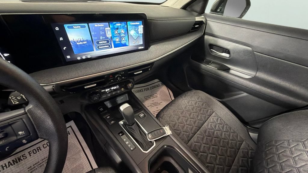 Used 2026 Nissan Kicks SV FWD image 19