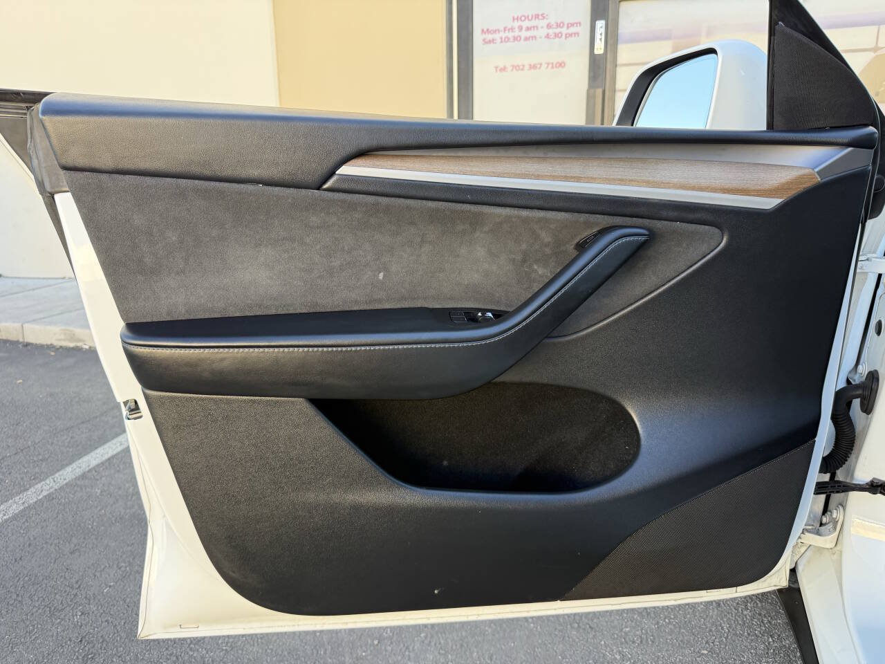Used 2023 Tesla Model Y Long Range AWD/4WD image 21