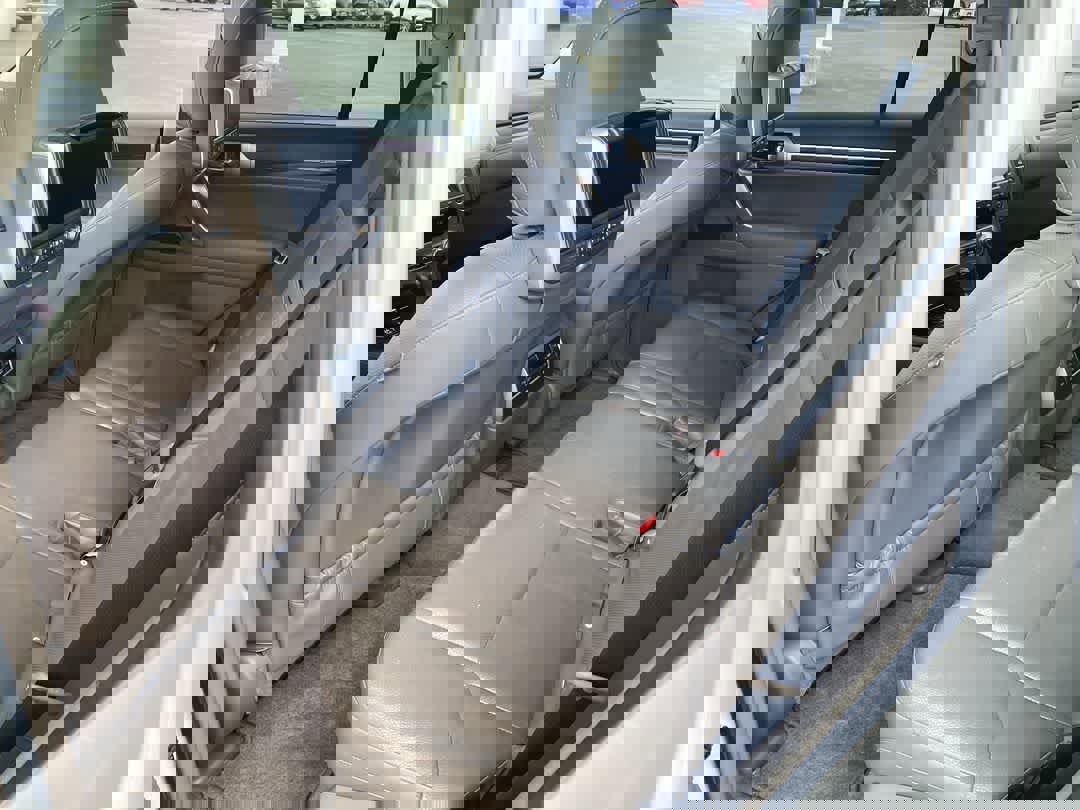 Used 2014 Lexus GX 460 w/ Premium Package image 23