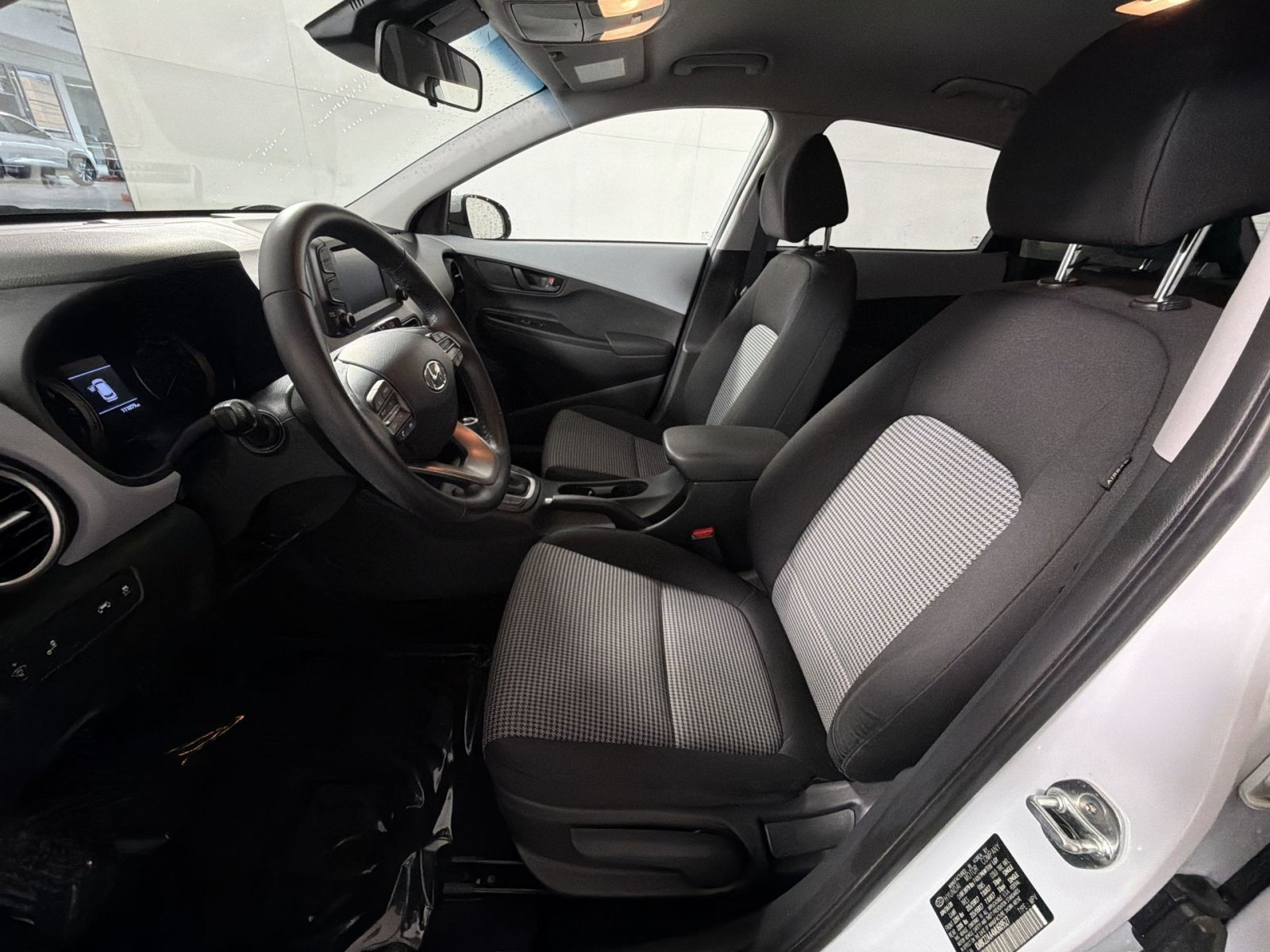 Used 2021 Hyundai Kona SEL FWD image 13