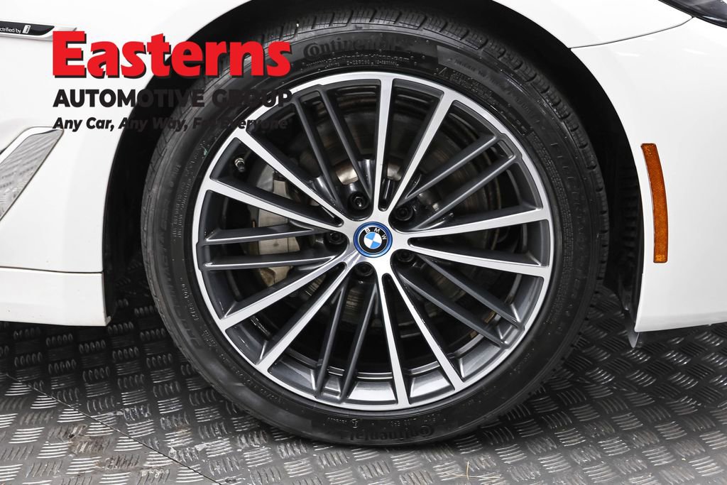 Used 2023 BMW 530e xDrive w/ Convenience Package AWD/4WD image 35