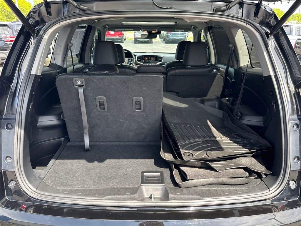 Certified 2021 Honda Pilot Special Edition image 16