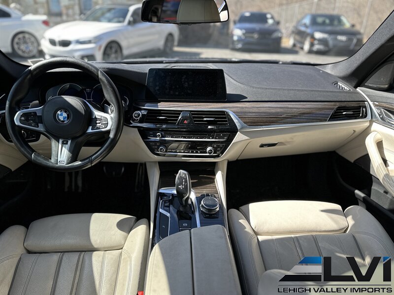 Used 2017 BMW 540i xDrive AWD/4WD image 17