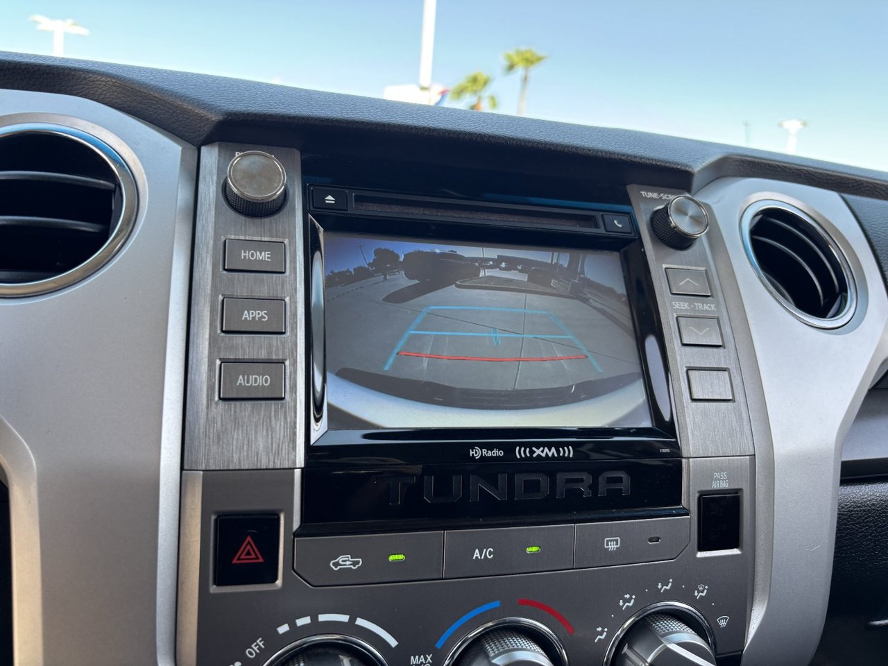 Used 2019 Toyota Tundra SR5 w/ SR5 Upgrade Package AWD/4WD image 21
