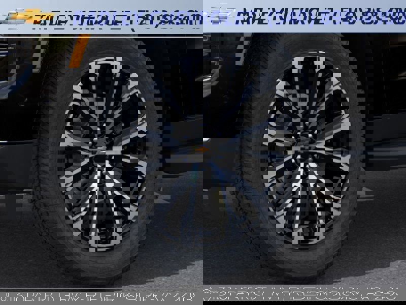 New 2025 Chevrolet Suburban High Country image 9