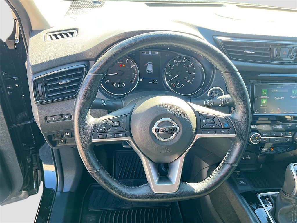 Used 2022 Nissan Rogue Sport SL w/ Premium Package image 11