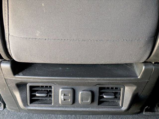 Used 2021 Chevrolet Silverado 1500 LT image 16