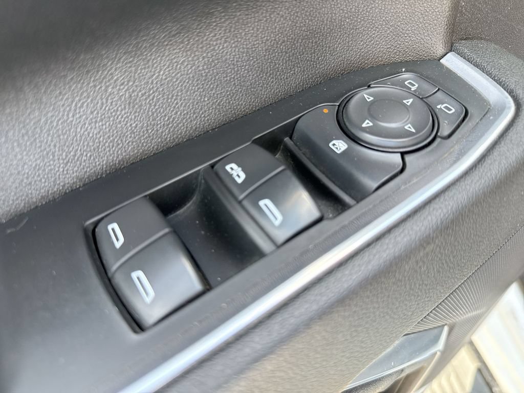 Used 2024 Chevrolet Silverado 2500 LT AWD/4WD image 13