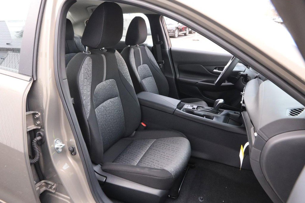 New 2026 Nissan Sentra SV w/ SV Convenience Package image 26