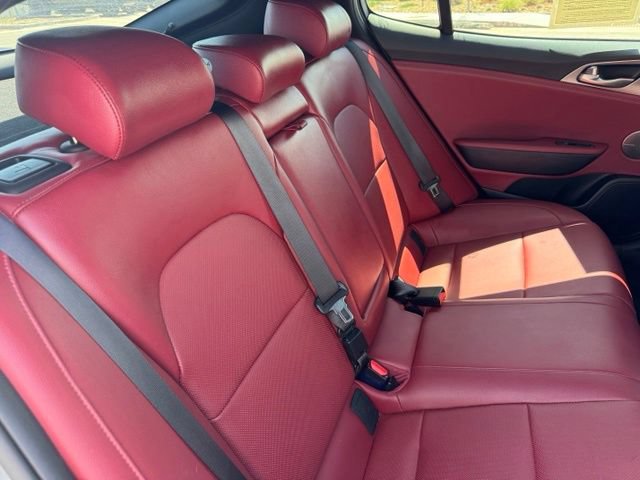 Used 2020 Kia Stinger GT1 AWD/4WD image 24