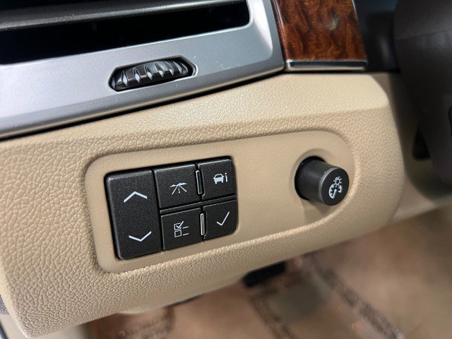 Used 2008 Cadillac SRX AWD image 29