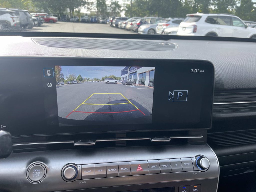 Used 2025 Hyundai Kona SEL AWD/4WD image 21