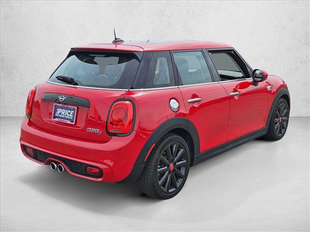 Used 2019 MINI Cooper S w/ Signature Upholstery Package image 5