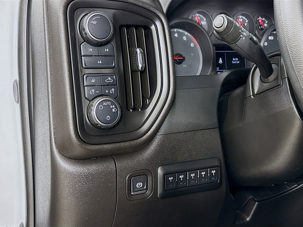 Used 2024 Chevrolet Silverado 2500 W/T w/ WT Convenience Package AWD/4WD image 12
