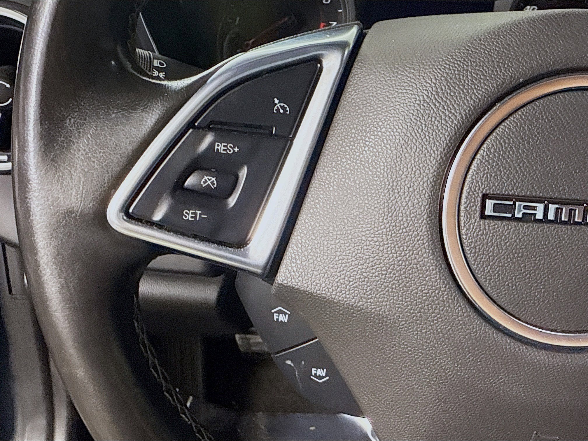 Used 2019 Chevrolet Camaro LT image 14