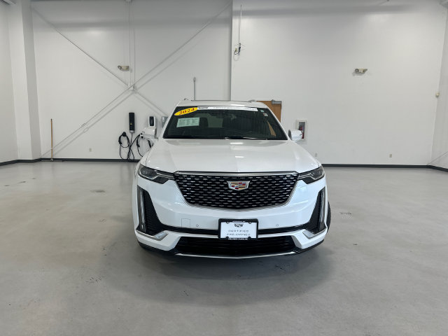 Certified 2024 Cadillac XT6 Luxury w/ LPO, Floor Liner Package AWD/4WD image 3