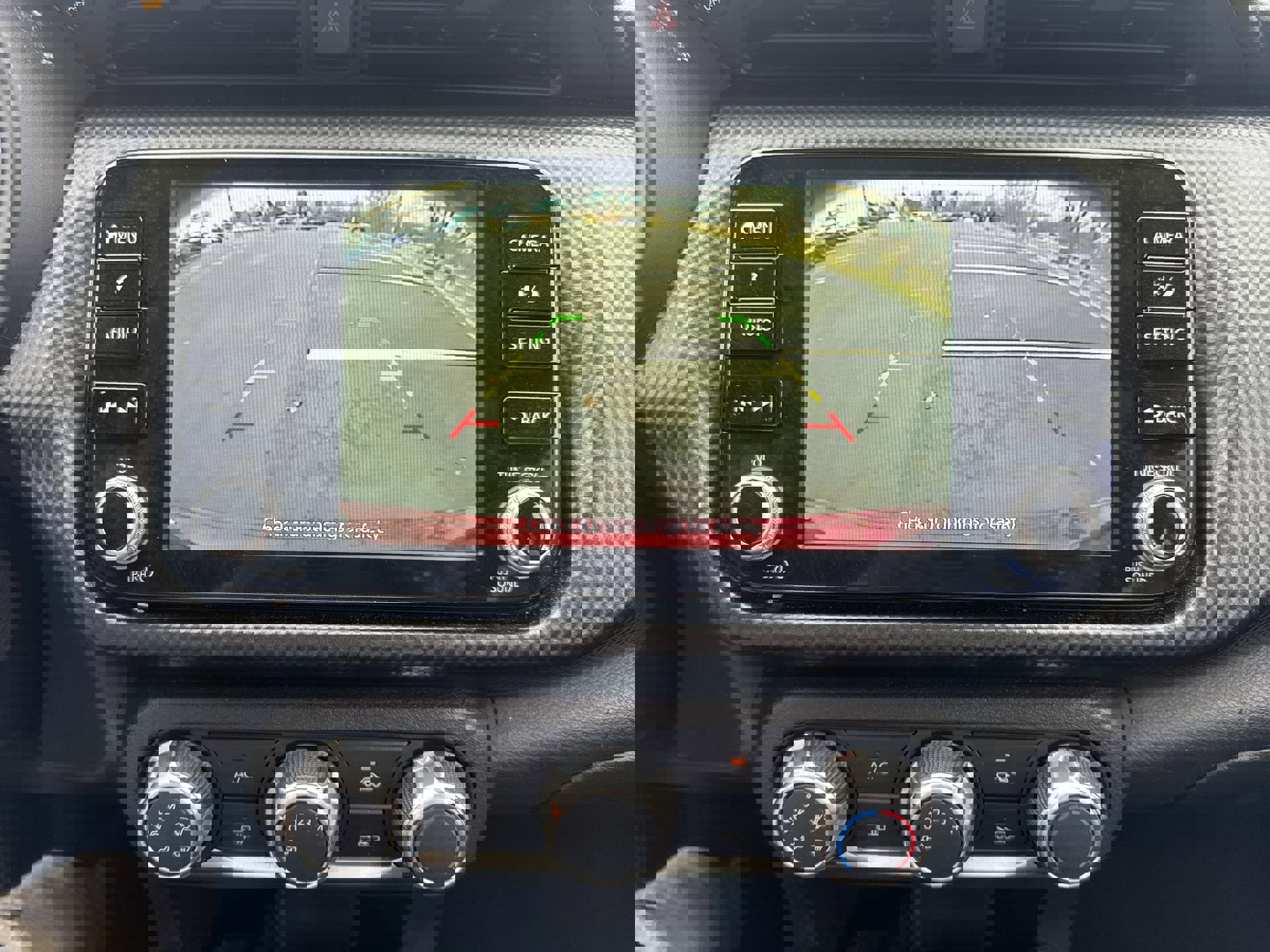 Used 2023 Nissan Kicks SV w/ Interior Electronics Package image 17