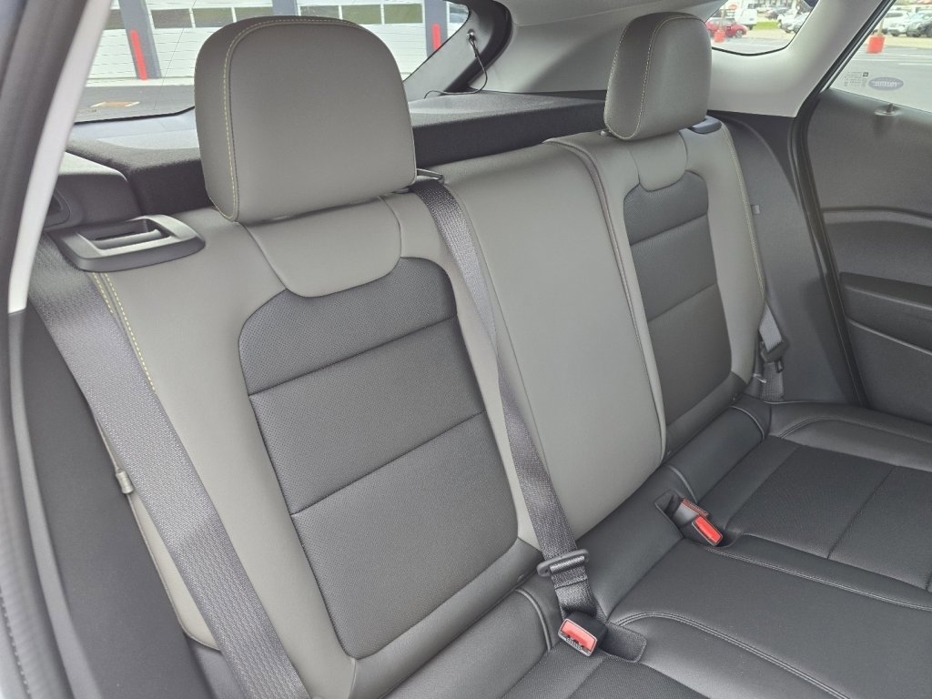 New 2026 Chevrolet Trax ACTIV w/ Driver Confidence Package image 12