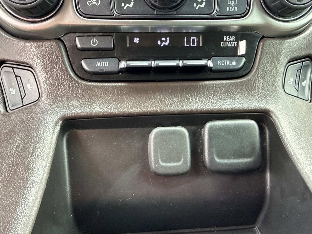 Used 2017 Chevrolet Tahoe LT w/ Luxury Package AWD/4WD image 36