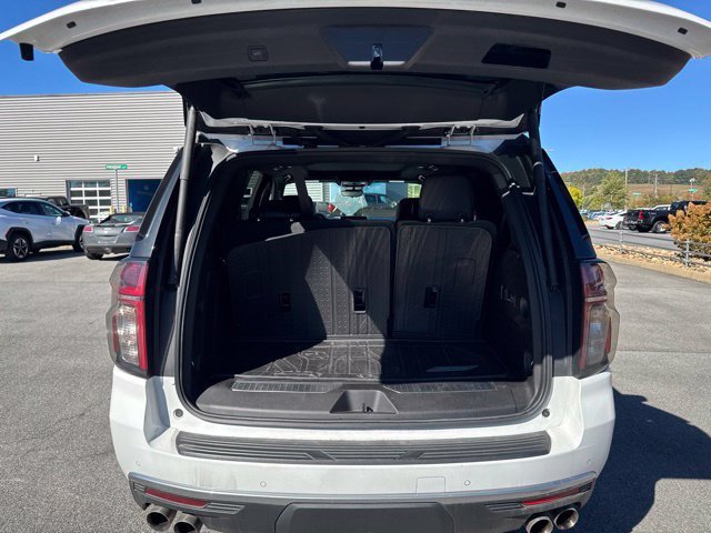 Used 2023 Chevrolet Tahoe High Country AWD/4WD image 14