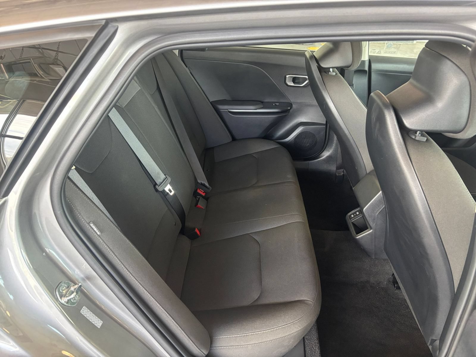 Used 2026 Kia K4 FWD image 25