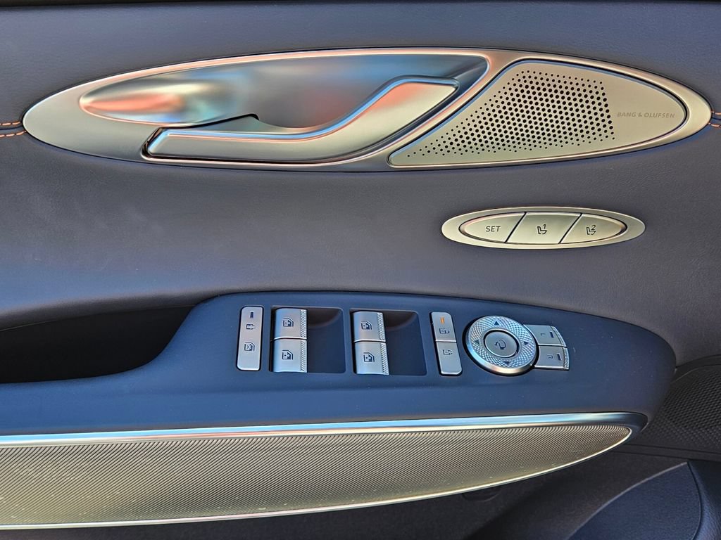 New 2026 Genesis GV70 3.5T Sport Advanced AWD/4WD image 35