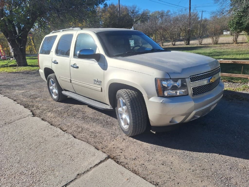 Used 2013 Chevrolet Tahoe LT w/ Texas Edition image 7