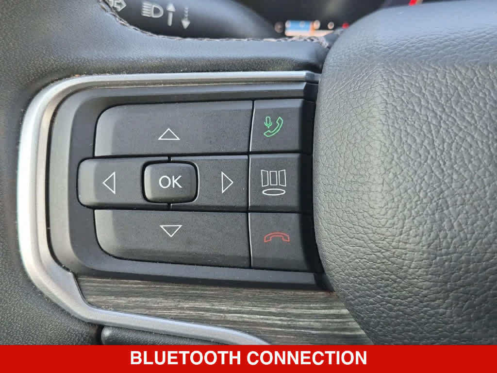 Used 2024 Jeep Wagoneer L Series II AWD/4WD image 23