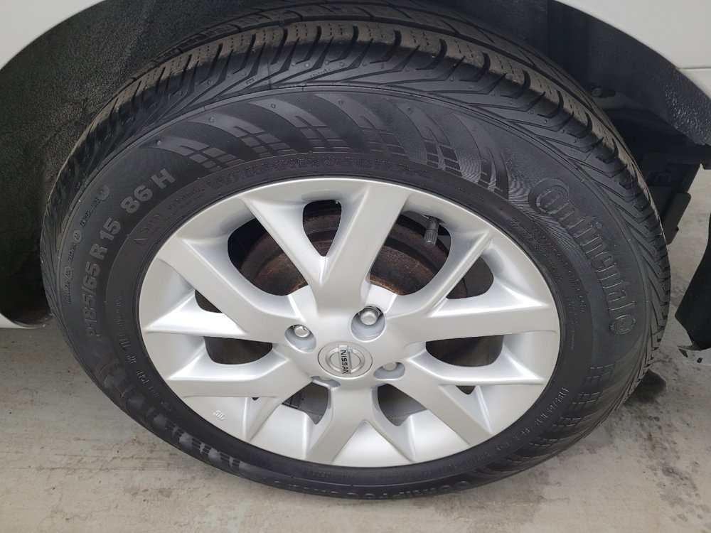 Used 2018 Nissan Versa SV w/ SV Special Edition FWD image 31