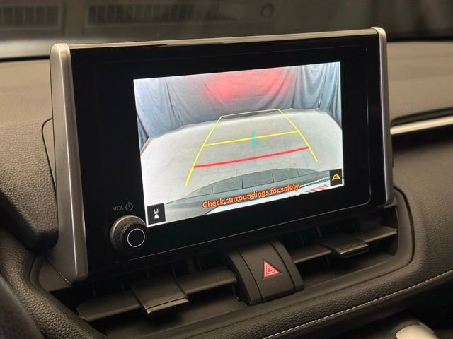 Used 2025 Toyota RAV4 XLE AWD/4WD image 28