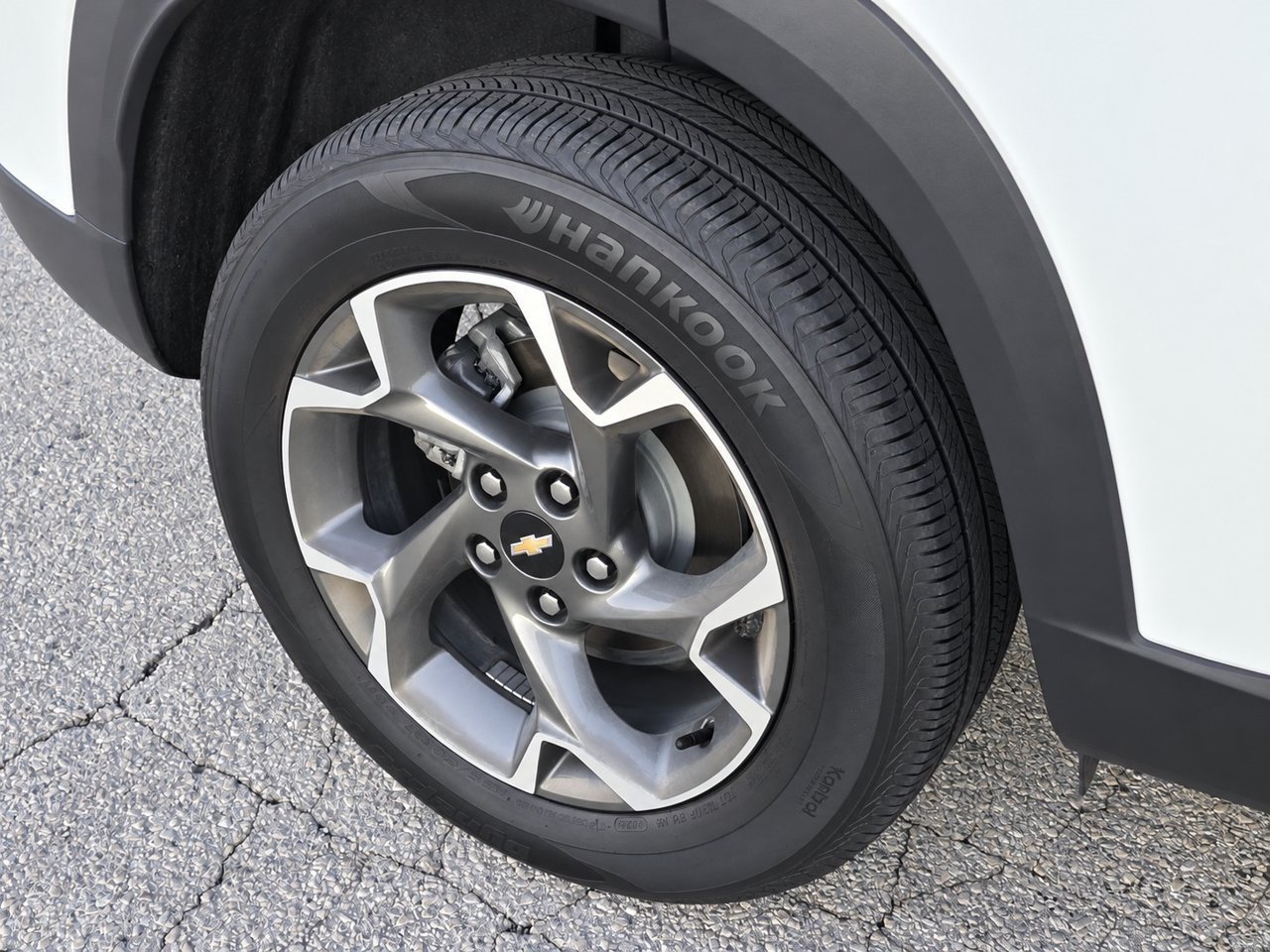 Certified 2024 Chevrolet Trax LT FWD image 10
