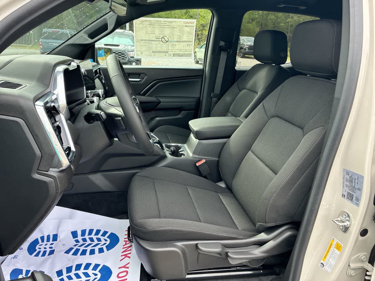 New 2026 GMC Canyon Elevation RWD image 19