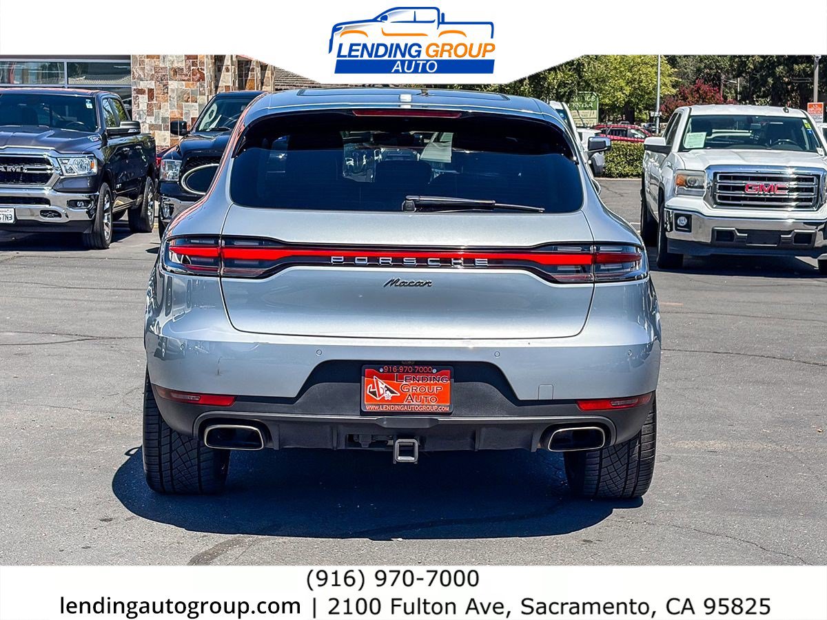Used 2020 Porsche Macan AWD/4WD image 3