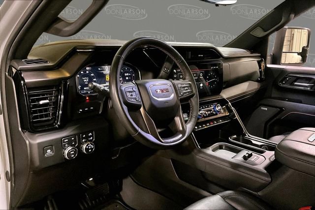 Used 2024 GMC Sierra 2500 AT4 w/ Technology Package image 18