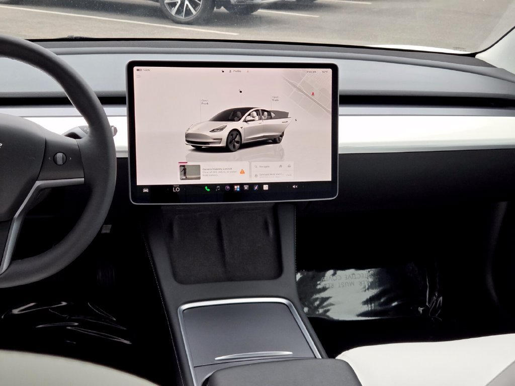 Used 2023 Tesla Model 3 Standard Range RWD image 17