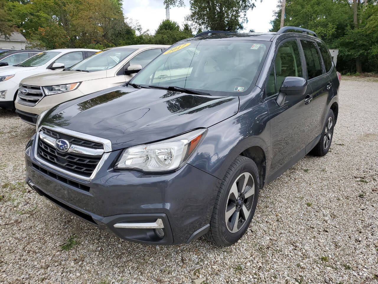 Used 2017 Subaru Forester 2.5i Premium image 3