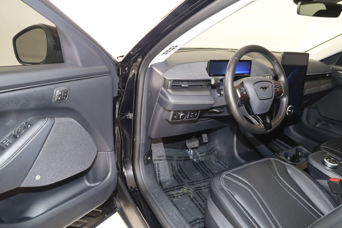 Used 2024 Ford Mustang Mach-E Premium AWD/4WD image 48