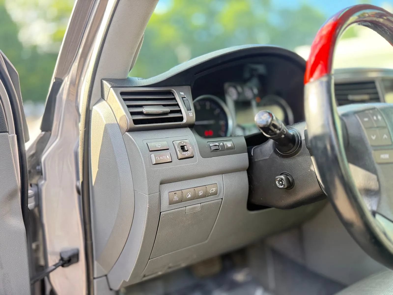 Used 2008 Lexus LX 570 4WD image 13